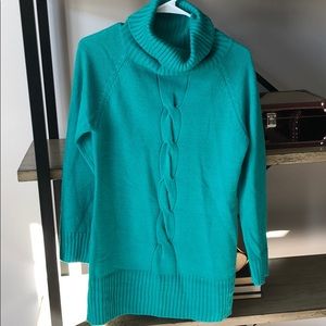 Tunic turtleneck sweater